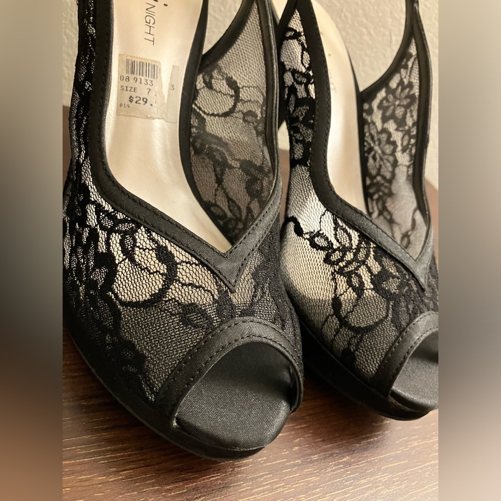Women’s Black Lace Heels - Size 7.5